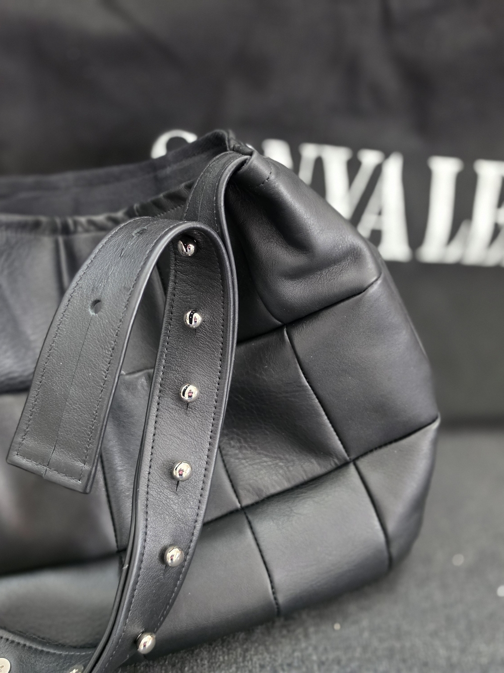 4th Of July Drop! Sonya lee half Camia bag - Picture 4 of 6